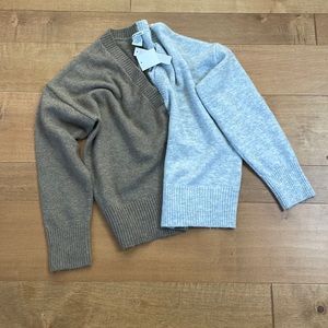 Sweet Romeo v-neck sweater! New!